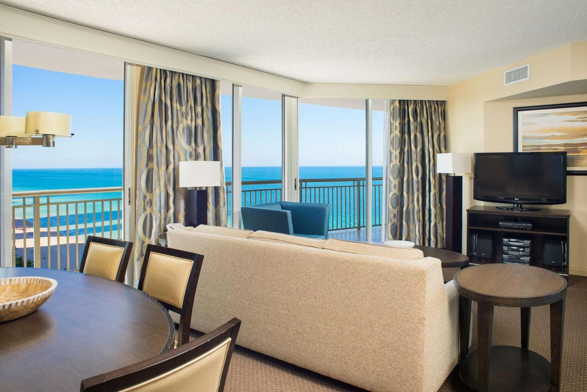 Doubletree By Hilton Ocean Point Resort - North Miami Beach Sunny Isles Beach Exterior photo